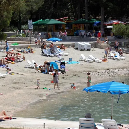 With A Parking Space Guest house Mali Losinj